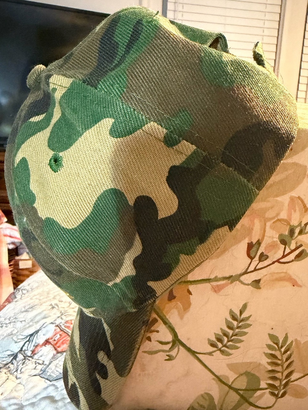 Camouflage "John Beer" Embroidered Logo Hat in Green, Brown, Yellow NWOT - Picture 9 of 12